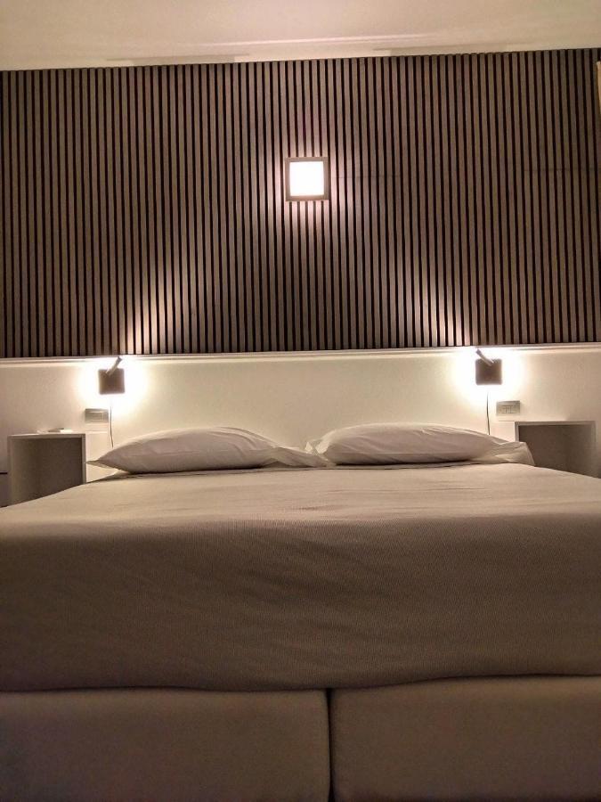 Отель Il Vecchio Borgo Relais Комо Экстерьер фото
