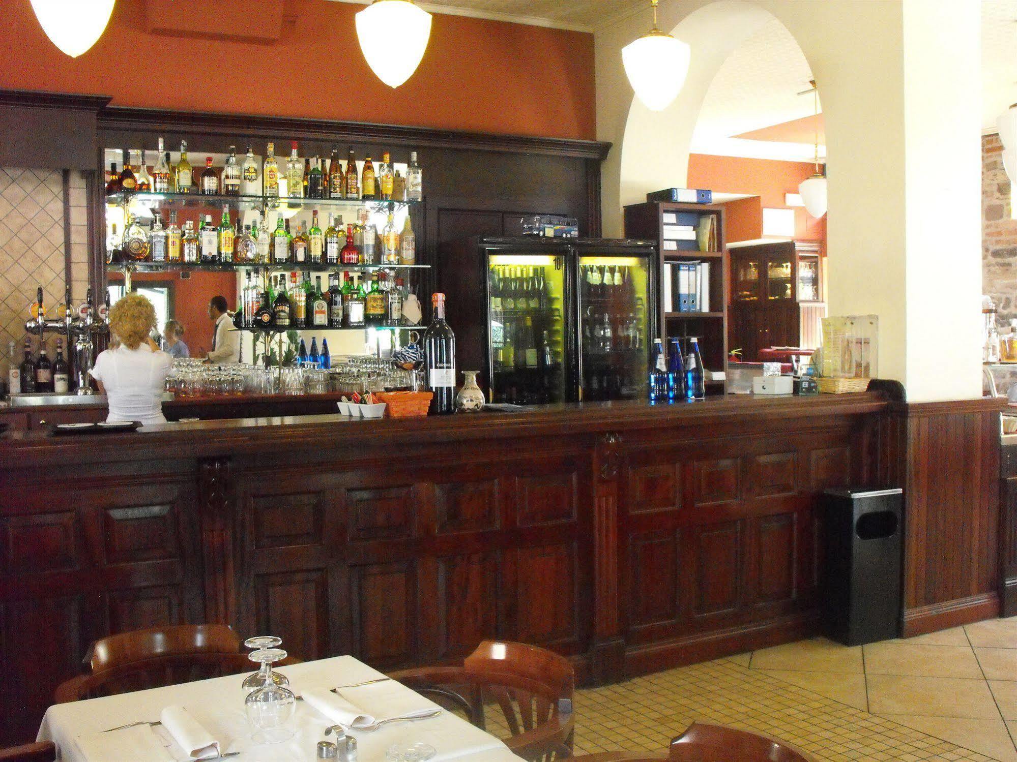 Отель Il Vecchio Borgo Relais Комо Экстерьер фото